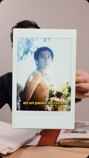 Gepe Instagram - En relación con ‘21 de enero’ y los lugares a los que recurrimos en busca de refugio, les comparto mi bitácora. ¿Alguno de ustedes tenía una de estas?” 📖📚