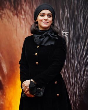 Ghazal Shakeri Instagram - …
دیشب
دقایقی پیش از تماشای “گربه سیاه”
✨

💎
#غزل_شاکری