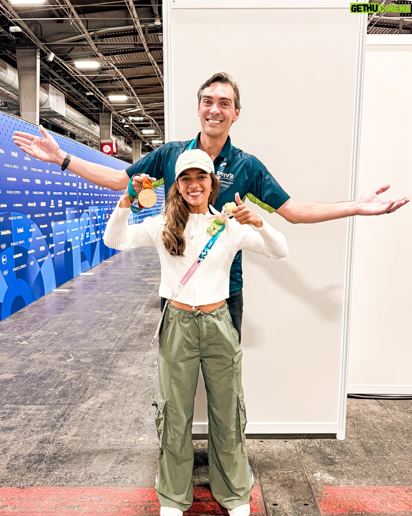 Giba - 136.7K Likes - Avisa que Ć© ela: Rayssa Leal! š§ A nossa fadinha do skate e a mais jovem medalhista olĆmpica brasileira. Ć inspirador perceber como vocĆŖ incorpora a forƧa, a tĆ©cnica e a leveza que definem os grandes campeƵes. Nosso Bronze em Paris 2024! Seu talento e dedicação sĆ£o orgulho para todos nós! š¤©š„š§š§š·
#Fy #RayssaLeal #Olimpiadas #Paris2024