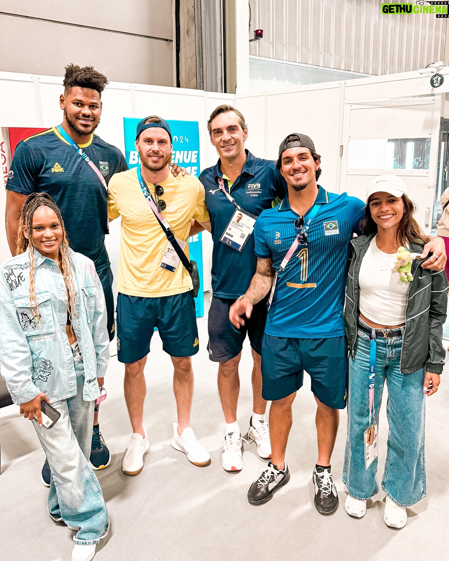 Giba - 119.9K Likes - Quantas medalhas olĆmpicas somamos na foto? valendo.. šš¤©š„š§š·
#Fy #VolleyBall #Paris2024 #Olimpiadas