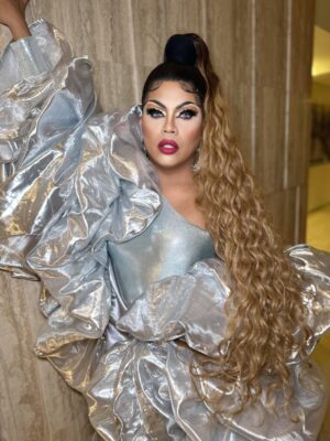 Gigi Era Instagram - 👑HOUSE OF ERA 👑

Film: @clarissevjoyce_ 
Hair: @humanhairwigsbydave 
Outfit: @violette_blanche 

#houseofera #comingsoon