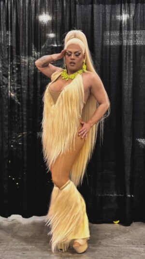 Gigi Era Instagram - How’s my demons leewk? @dojacat 😘

Outfit: @johncarasig 
Hair: @humanhairwigsbydave 
Nails: @clawsinabox 
Accessories: @ampedaccessories 

@rupaulsdragcon look inspired by @dojacat coachella moment 😎 it’s all human hair baby. 

Thank you everyone for coming and showing us your love and support 😘❤️🥰

#humanhair #wigs #dragconla #dragraceph #slay #inches