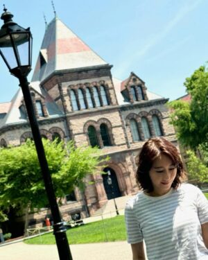 Gigi Lai Instagram - In #boston ✨Thank you to my girls for taking these lovely pictures of me 😉

#familytrip2024 #fun #vacations #summervibes #travel #family #love