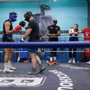 Gilberto Ramírez Instagram - Last Day of Camp for @zurdoramirez as he transitions into Fight Week for his World Title Fight Next Saturday, March 30th from the @youtubetheater in Inglewood,Ca and Live on DAZN📺🥊🇲🇽👑
#AndTheNew 
@goldenboy 
@daznboxing