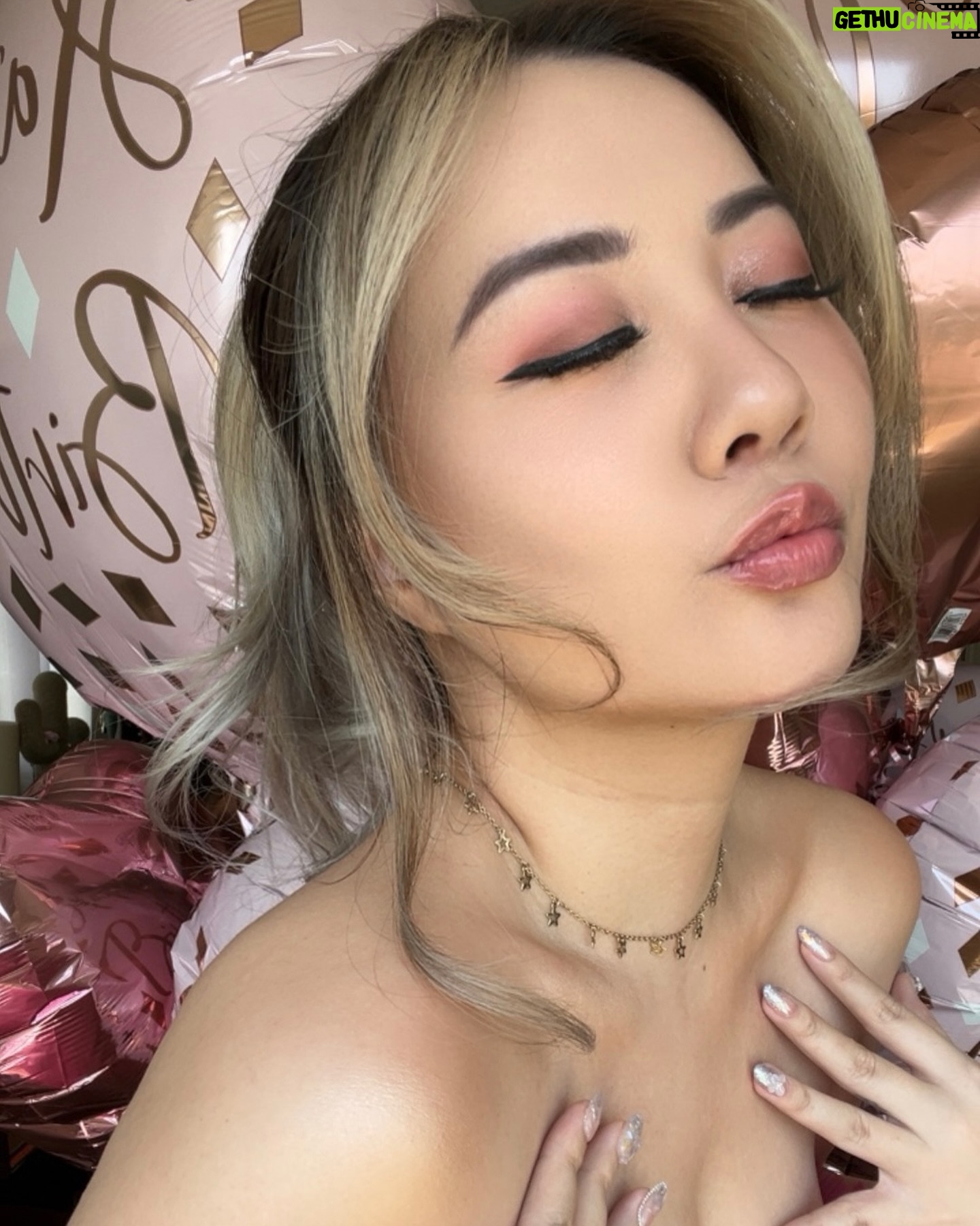 Gina Darling - 15.1K Likes - It’s my birthday! 🥳 I’m doing a crazy 15 hr stream with a bunch of challenges today! Come hang out🥰