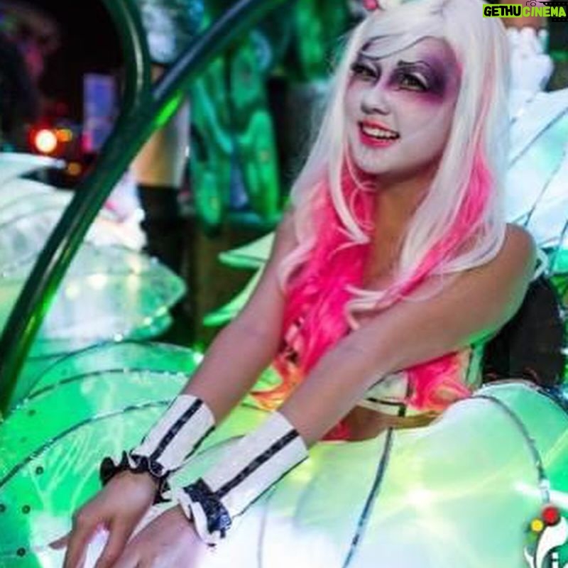 Gina Darling - 19.4K Likes - I really miss gogo dancing. I danced for EDC for 5 years! It feels like a whole ‘nother life. Dancing on stage and seeing hundreds of thousands of people in the crowd was a breathtaking experience. I made so many cool lifelong friends along the way❤️ Scroll to last pic for a surprise lmao
@edc_lasvegas @insomniacevents