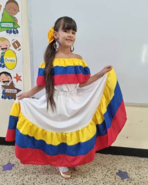 Gioia Arismendi Instagram - VOTA - 28.07.2024 - Por Venezuela 🇻🇪 Ejerce tú derecho al VOTO 🗳️ como CIUDADANO y VOTA 👍🏻
.
Día Histórico y Cívico Venezuela por y para ti ♥️🫶🥰
.
Por mí, por ti, por nosotros, por mis hijas, por mis padres, por mi familia, por mis hermanos, por mi trabajo, por mi profesión, por la cultura, por el arte, por los sueños, por Amor, por los que Amo, por todos nosotros Venezolanos, por mi País Venezuela 🇻🇪 
.
Gracias Gracias Gracias porque #yosignifico #iamenough #soham #yosoy Gioia Arismendi en Abundancia y Prosperidad rodeada de Éxito y Amor! Amén 💟☮️🕉⚛️
.
Siempre en el único e infinito camino #amormotordelmundo 
#gioiaarismendi 
#bambolabygioia 
#gioiamom #gioiamoms 
#gioiainfinita❤️ 
#gioiarte 
#Gracias #Agradecidas #agradecidos #graciasdios 
.
Eres Venezolano estás en Venezuela ejerces tu derecho al Voto 🗳️ como Ciudadano???