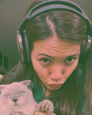 Girindra Kara Instagram - All I need this weekend is a little💆🏻‍♀️, 1990-2000’s 📼, 🍊🍫🦪🫒🥬🍱 and maybe some🌷to get through this whimsical phase 🪐