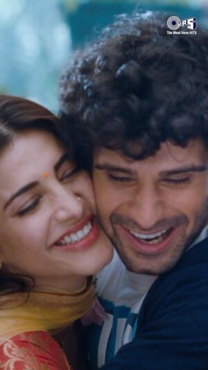 Girish Kumar Instagram - Tag someone jiske liye “Pehle se jyada ishq hone laga hai” 💖✨

#TipsFilms #RamaiyaVastavaiya