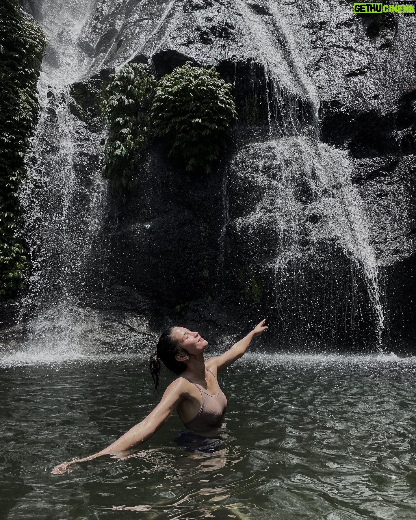 Gita Virga - 6.5K Likes - Feel what’s around.