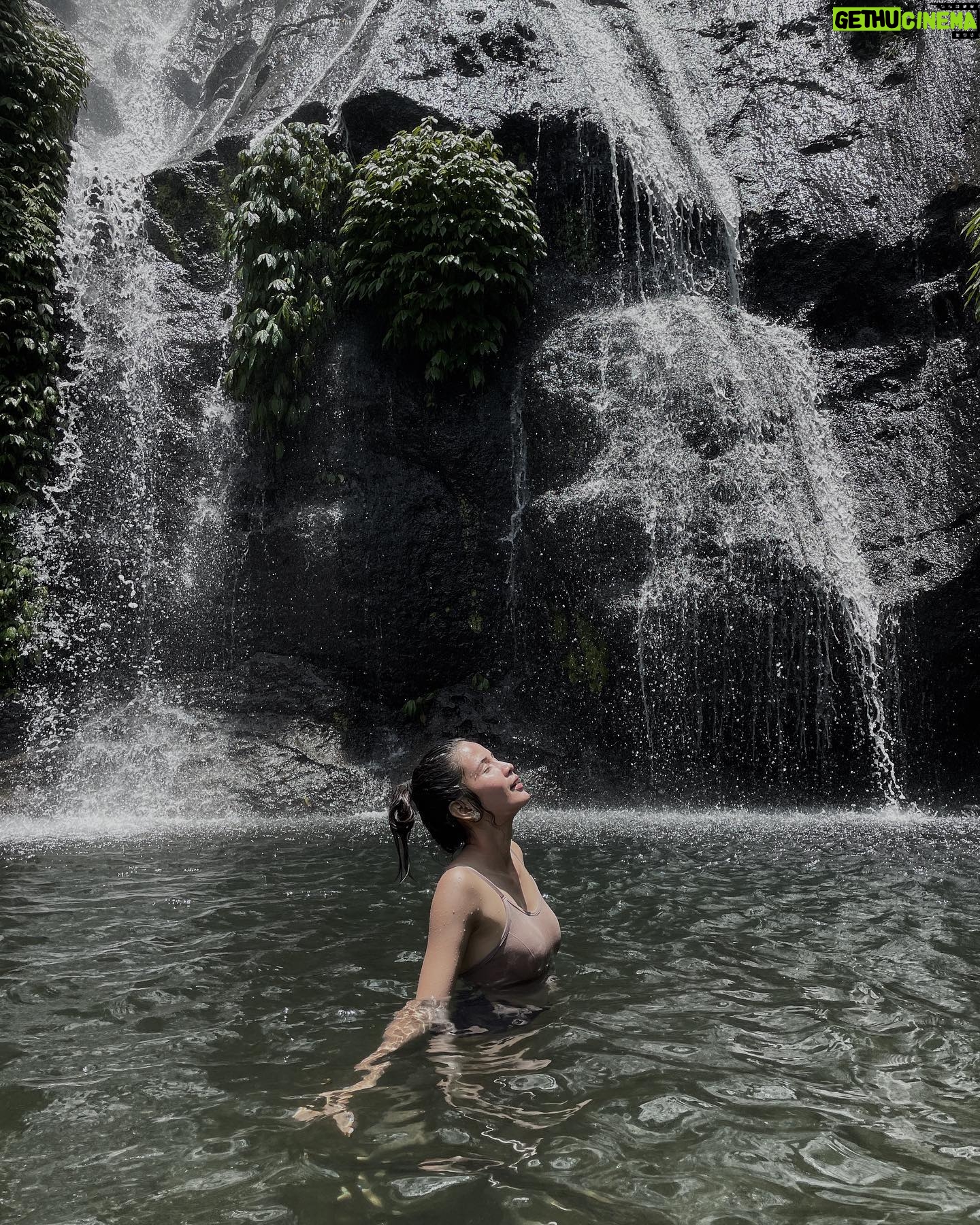 Gita Virga - 6.5K Likes - Feel what’s around.
