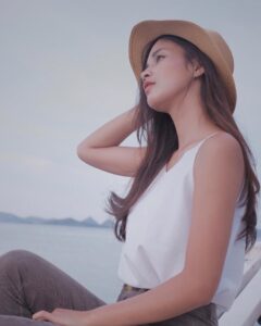 Gita Virga Most Liked Photos and Posts