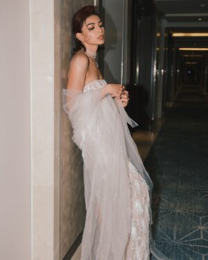 Glaiza de Castro Instagram - Natural but make it super ✨#GMAGALA2024

@stylizedstudio 
@nericbeltran 
@joyybernardo 
@mamarhayedelacruz 
@miladayjewels 
@orochinajewelry 
@jmajewelry 
@callibags 
@snappedbyralph 
@hiltonmanila
@ayumi.eyelash 
@avignonclinic