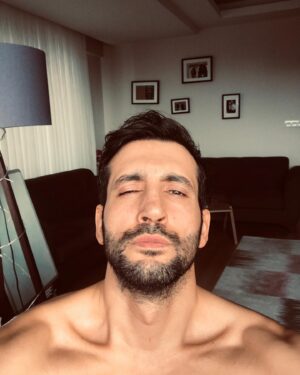 Gökhan Karacık Instagram - Benim gözlerim nerde yahu🤔 Does anyone see my eyes🤔