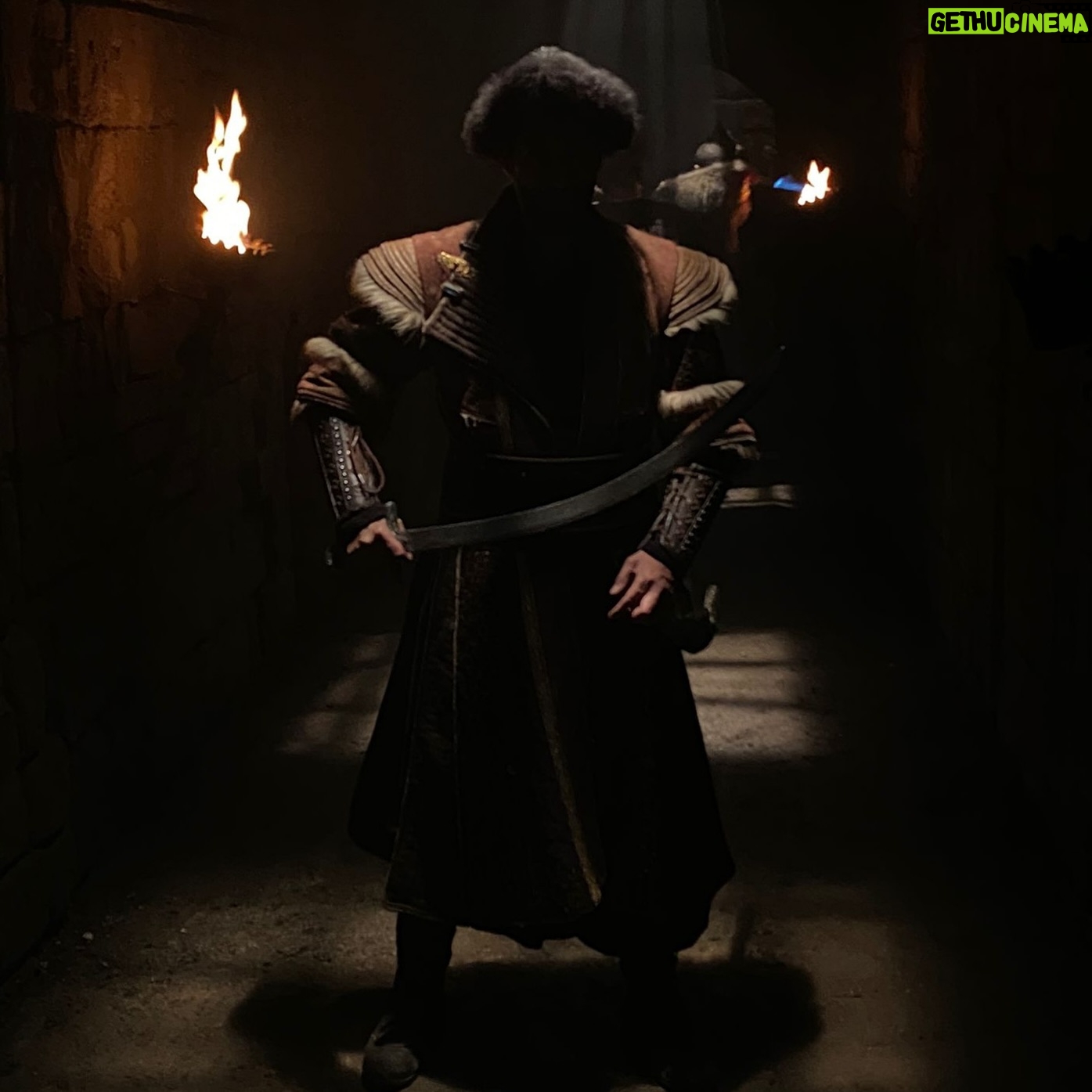 Gökhan Karacık - 3 Likes - Unutma sana ışık tutanlara sırtını dönersen,göreceğin tek şey kendi karanlığındır😉 “Remember, if you turn your back on those who shed light on you, all you will see is your own darkness.” 📸 @faikeskin