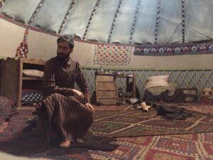 Gökhan Karacık Instagram - Have a way from inside to outside🚶 #dervish #dervişishak #diriliş #dirilişertuğrul #way #gokhankaracik