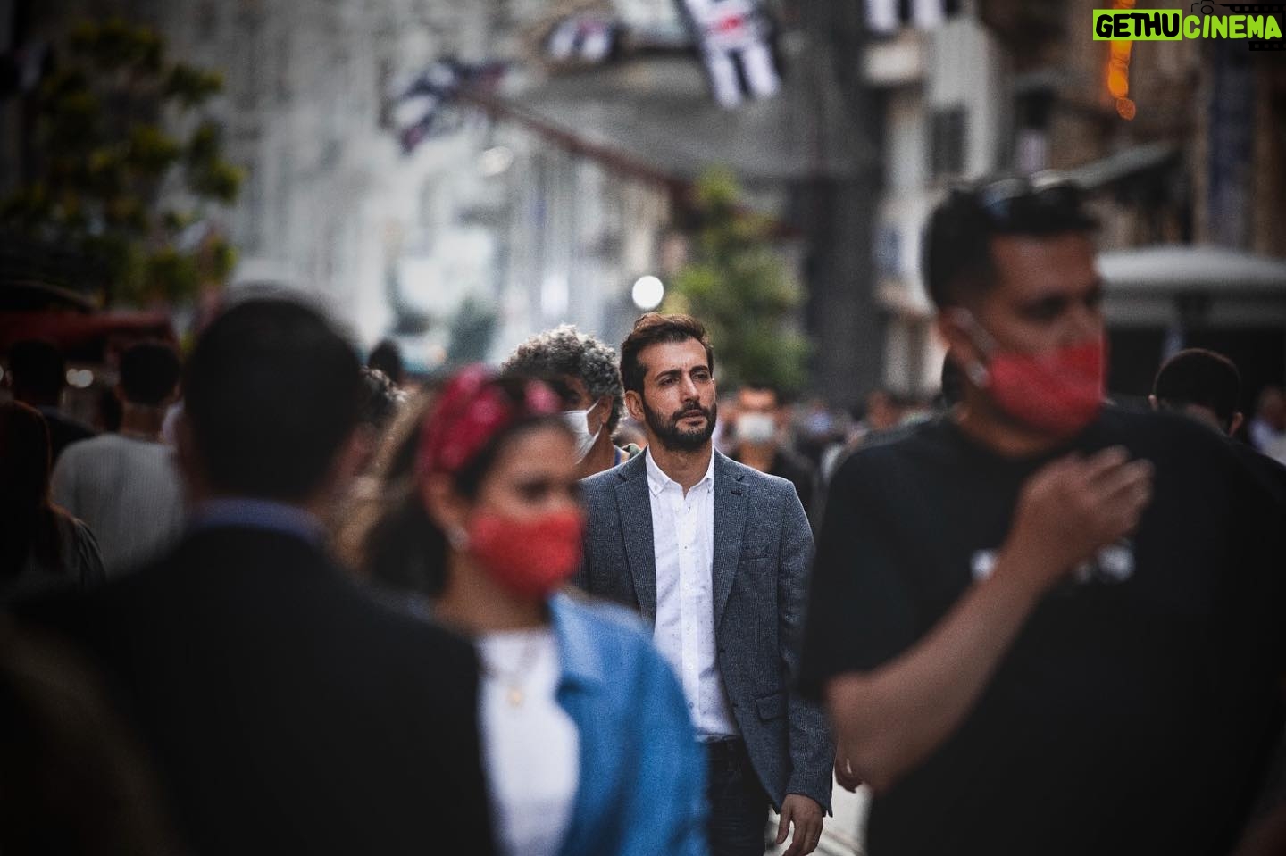 Gökhan Karacık - 1.8K Likes - Kendi ışığına güvenen başkasının parlamasından rahatsız olmaz. “Doesn't mind the shine of others who rely on their own light” @seckincebeci
#summer #summertime #sun #hot #sunny #warm #fun #beautiful #gökhankaracik #pakistan #season #seasons #instagood #instasummer #photooftheday #nature #TFLers #clearsky #bluesky #vacationtime #weather #summerweather #sunshine #summertimeshine #fashion #style #stylish