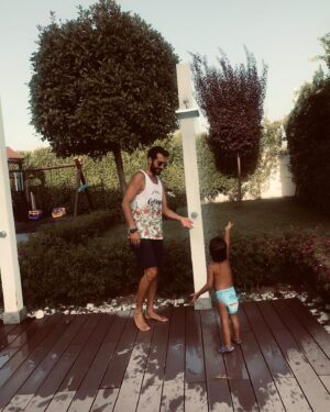 Gökhan Karacık Instagram - infinity👨‍👩‍👧