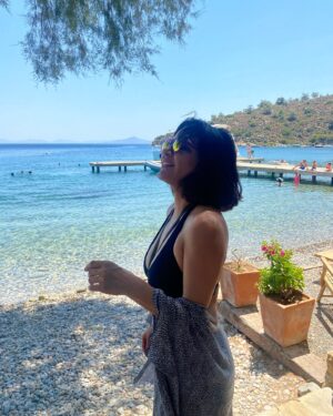 Göksel Instagram - Alev alev yandığımız bir turnenin ardından. 🔥🤍🎶