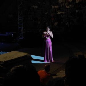 Göksel Instagram - Alev alev yandığımız bir turnenin ardından. 🔥🤍🎶