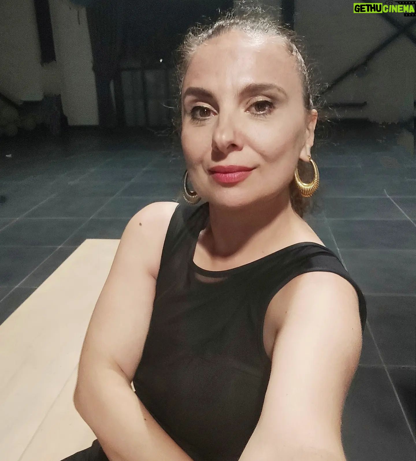 Goncagül Sunar - 2.5K Likes - Son bir kaç günden kalanlar 💖🧿🥳