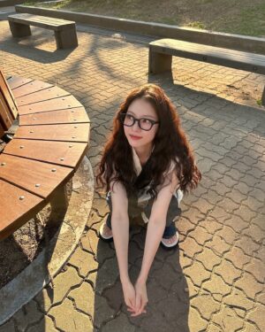 Gong Seung-yeon Instagram - 🌲