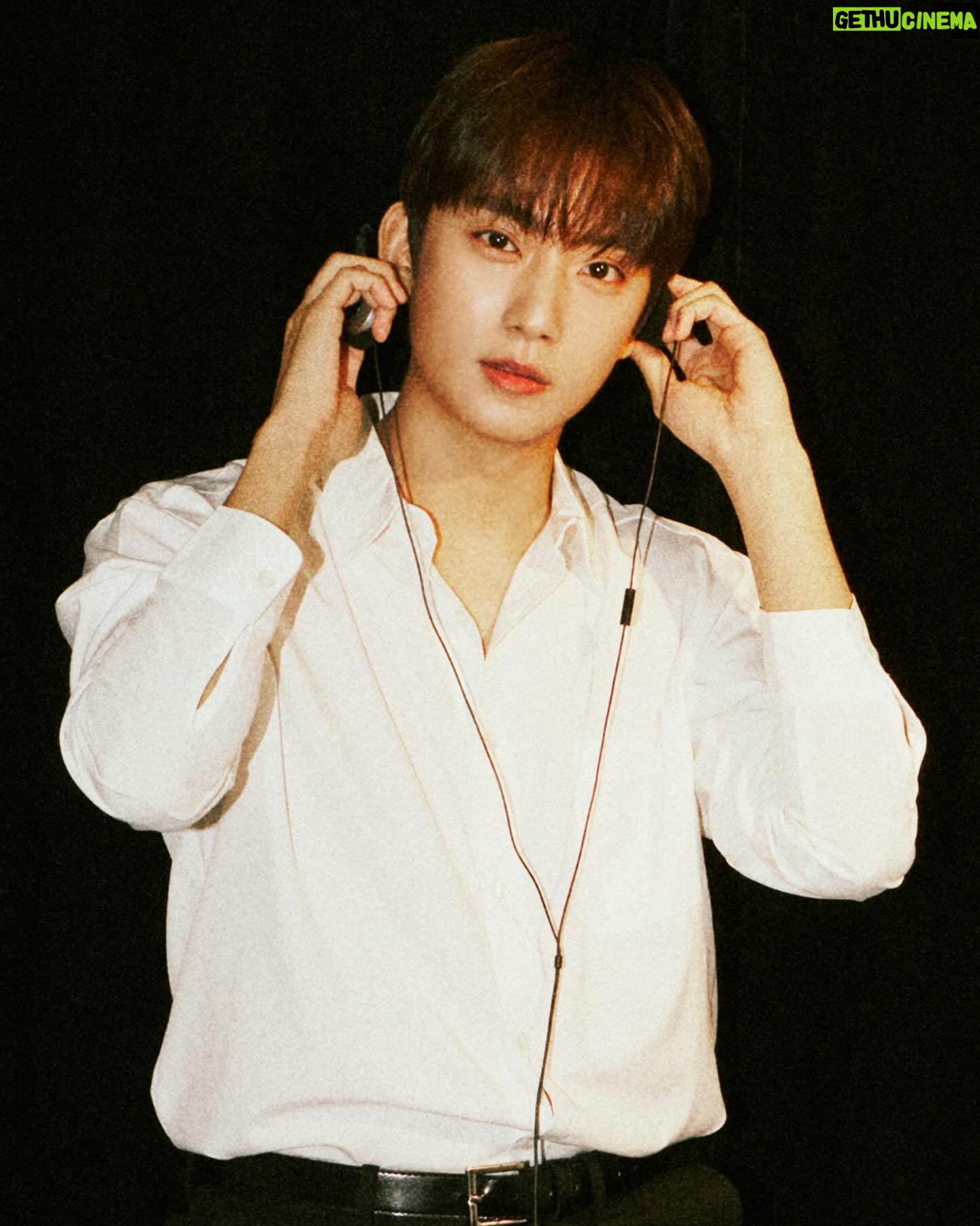Gongchan - 19K Likes - 🎧🎵📸❤️