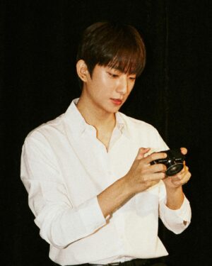 Gongchan Instagram - 🎧🎵📸❤️