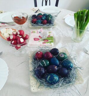 Gordan Kičić Instagram - Hristos Voskrese
Radost i Lepotu zelimo svima
❤️
