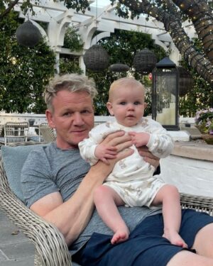 Gordon Ramsay Instagram - Summer days with @jessejamesramsay !