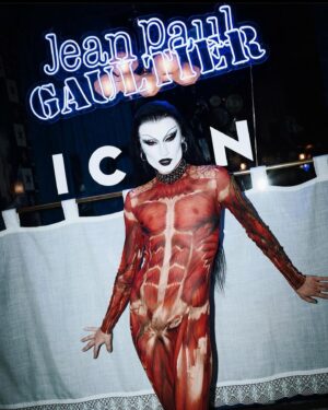 Gottmik Instagram - LA>PARIS>LONDON>MADRID>BUDAPEST with my @jeanpaulgaultier fam was a dream! Wouldnt have wanted to spend pride with anyone else! I LOVE YOU SO MUCH 🏳️‍🌈🌹

#GaultierLovesPride
#JPGLovesKeithHaring
#JPGLovesTheCenter
@jeanpaulgaultier
@KeithHaringFoundation
@lgbtcenternyc