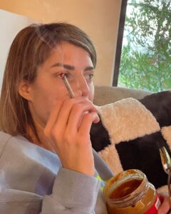Actress Grace Helbig HD Instagram Photos and Wallpapers August 2024