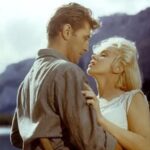 Grace Van Dien