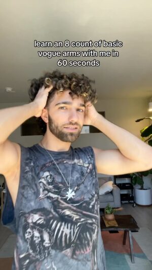 Gravity Balmain Instagram - a more beginner friendly tutorial than usual for those of y’all who’ve been asking! also I cut my hair

🎶: super shy ha - newjns vogue mix (by me; on SC)