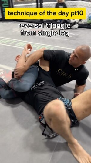 Gregory Rodrigues Instagram - Technique of the Day with @gregoryrodriguesmma and @luquevicente 💥 

🎥 @kimberly_corcazti 
#KillCliff #KillCliffFC #KCFC #MMA #ThatGym #KillCliff #FloridaMMA #Technique #MMACoach #MMALife #BJJ #BJJTraining #BJJLife #mmatraining #AnthemSnacks #Cerus