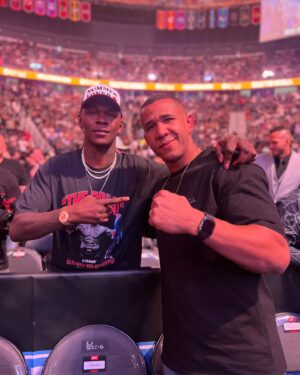 Gregory Rodrigues Instagram - What a night at #ufc300 🔥🔥

I can’t wait to my turn 😎