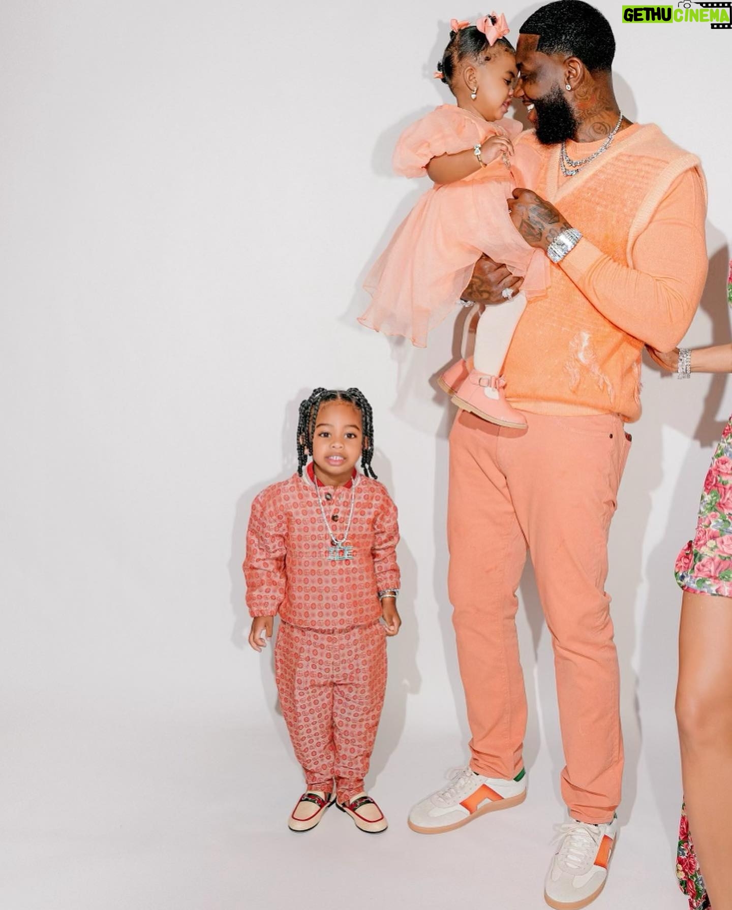 Gucci Mane - 239.5K Likes - Happy Mother’s Day MrsDavis my beautiful wife ❤️ @keyshiakaoir Thanks for my wonderful babies and thanks for being the best Mom and wife in the world!! We love U!!