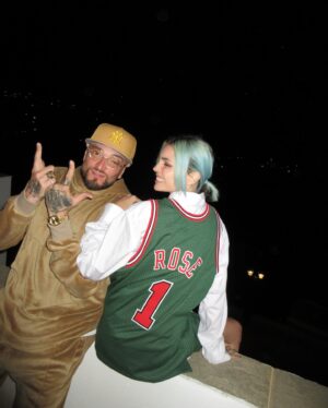 Guè Instagram - PIÚ G DI GUCCI ✨ COME UN TUONO DOPPIO PLATINO