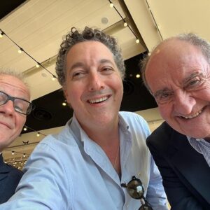 Guillaume Gallienne Instagram - Un grand merci à Pierre Lescure et à Thierry Frémaux et bon festival à tous ! #cannes #cannesfilmfestival #cannes2022 #festivaldecannes