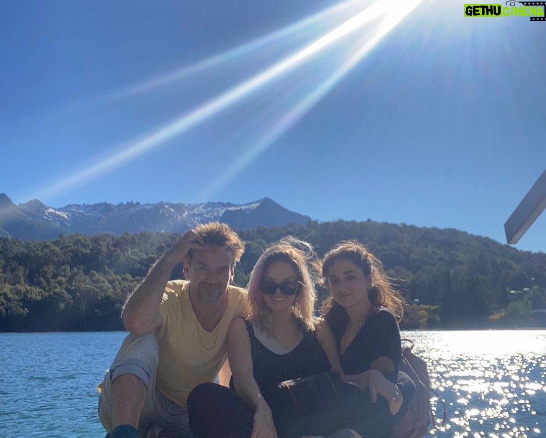 Guillermo Pfening - 1K Likes - Back de #Alma que estrenamos hoy. La filmamos en Bariloche y lo bien que la pasamos! 📽🎬
