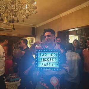 Gulshan Devaiah Instagram - A personal message: 
To everyone who thought I was the right person for this job, my colleagues, collaborators, co workers, audiences who watched  in droves to keep the numbers upwards week in week out & to the new subscribers our show brought to Disney Hotstar .. my sincere thanks to you all. 
Bad Cop was fun huh 😀 ?! 
I am thrilled that #BadCop has earned the perception of being successfully… along with some actual good numbers to show for as well 😜
Thanks again 🤝🙏 
@fremantleindia presents #BadCop by @aditya_datt 🤝
*ing @itsharleensethi 😍
@aishwaryasushmita 🤓
@saurabhsachdeva77 🫡
@anuragkashyap10 🤗 & the wonderful others 🫂 

Streaming since 8 weeks only on @disneyplushotstar