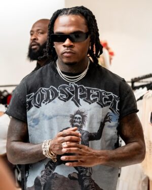 Gunna Instagram - Happy 🅿️ day Yung Wunna !!!! Still Pushin it and Blessed To See another WUN 🙏🏾💙💯