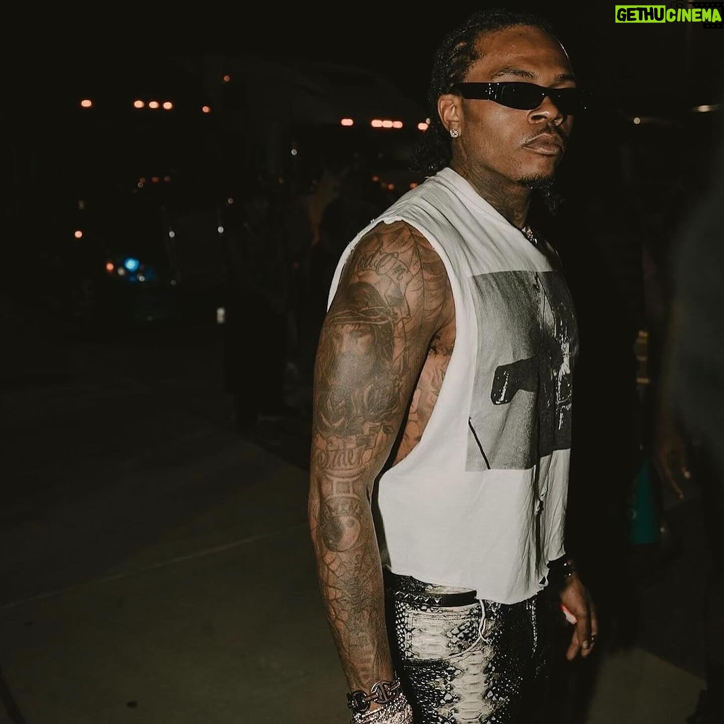 Gunna - 467.8K Likes - HIM ALONE