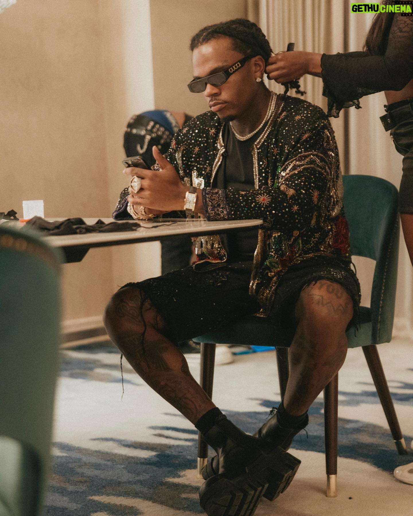 Gunna - 330.8K Likes - STAKES HIGH PRICES IS HIGH