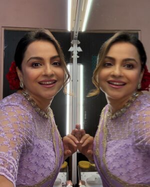 Gurdeep Kohli Instagram - Twice as nice
Sometimes sugar sometimes spice🧚🏻🧚🏻❤️🧿
Twinning with myself😀😀
#poser #lovemycmera #makeuproomgoals #shootlifephotography #lovethywork❤️