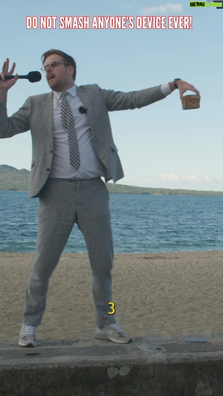 Guy Williams - 1.4K Likes - Introducing NZ’s dumbest new game show: “CAN I SMASH YOUR PHONE!?”
#OPPOFindN3
AD