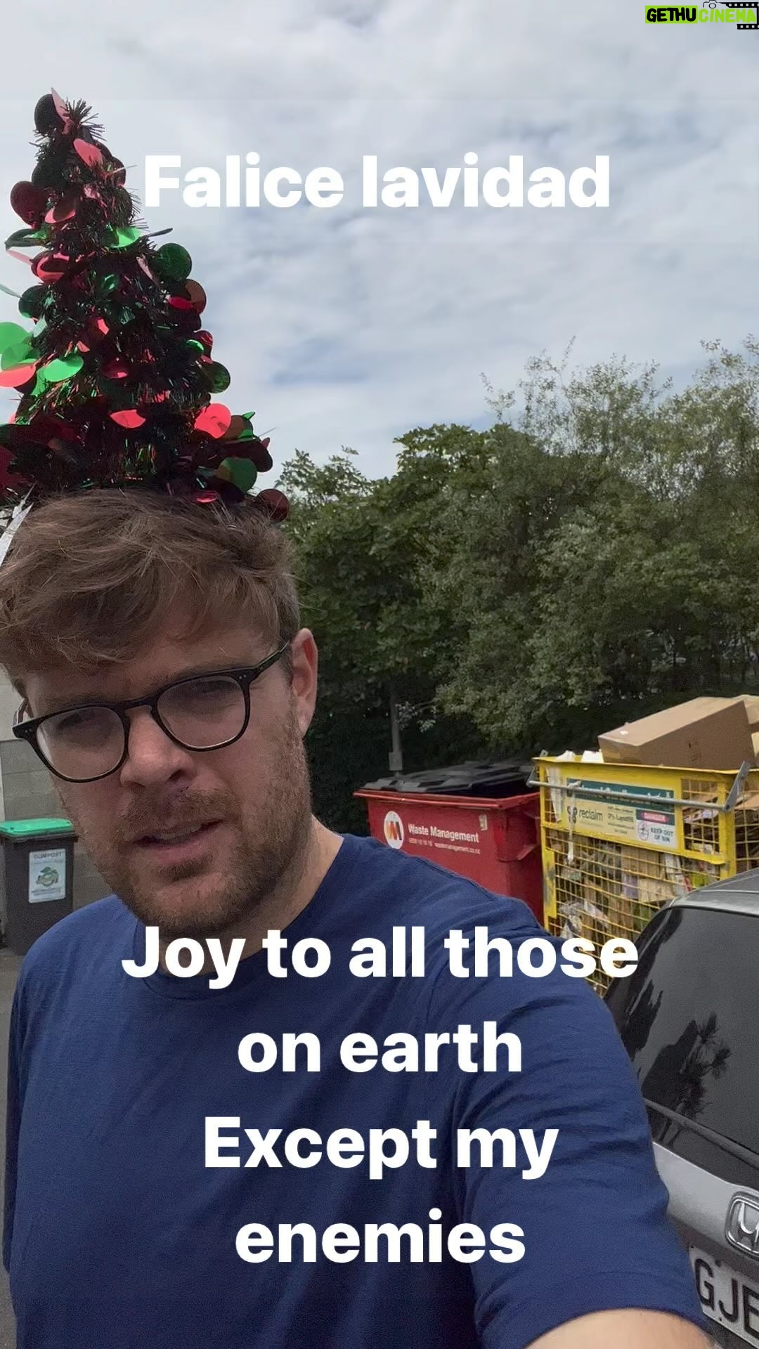 Guy Williams - 1.1K Likes - NZ and Australia! Book tickets now!
https://linktr.ee/guywilliamsguy