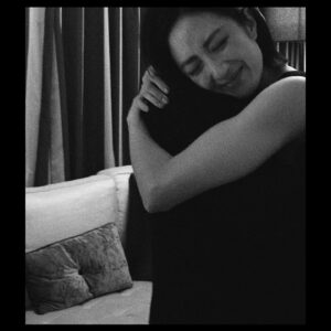 Gwei Lun-mei Instagram - 生活裡的美好。

謝謝你們擁抱我～🧡🧡🧡