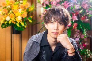 Hajime Shacho Instagram - TVガイドWebさんにインタビューしていただきました！

素敵なお写真ありがとうございます😭

撮影/尾崎篤志