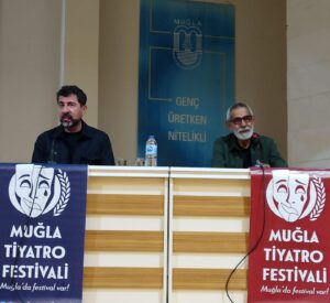 Hakan Bilgin Instagram - Bugün Muğla da @tissadmugla ‘nın düzenlediği, @muglatiyatrofestivali ‘nde çok keyifli saatler geçirdik. Muhteşem misafirperverliklerinden ötürü teşekkür eder, emeği geçenlere sevgiler. @hayalhane2oyunculari @mentesebelediyesi